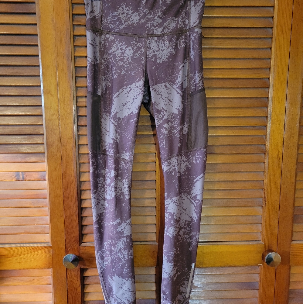 R.e.i. brown yoga pants